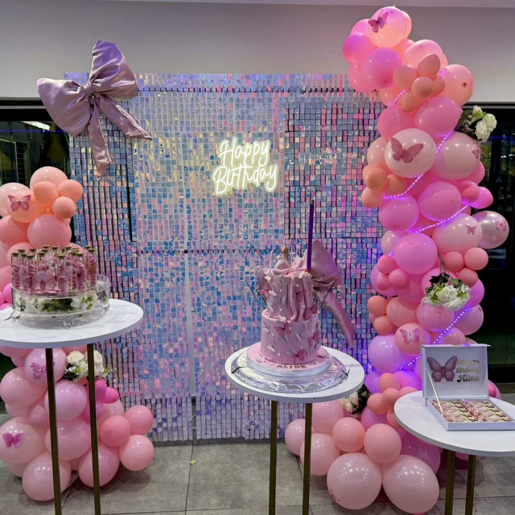 Anniversaire fille roses : Sweet Princess