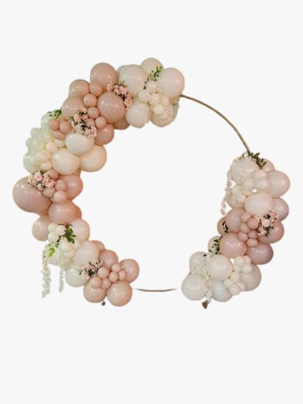 Cerceau métallique avec fleurs